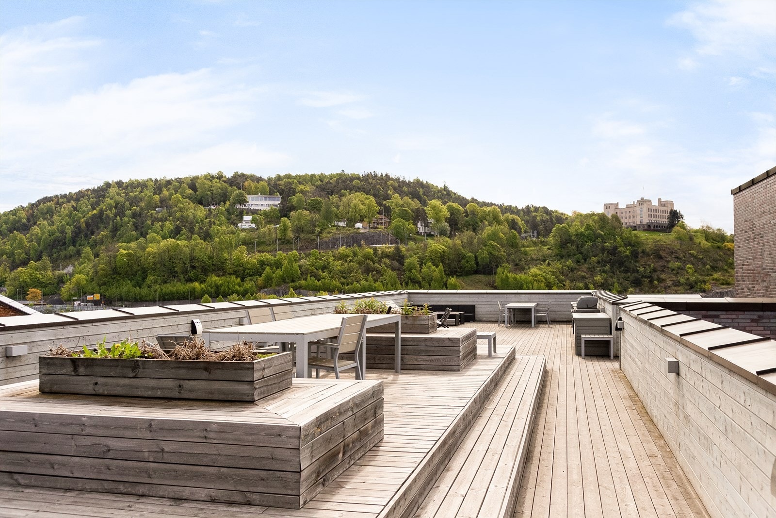 Her får man tilgang til en felles takterrasse. Denne kan også bookes for arrangementer. Galleribilde