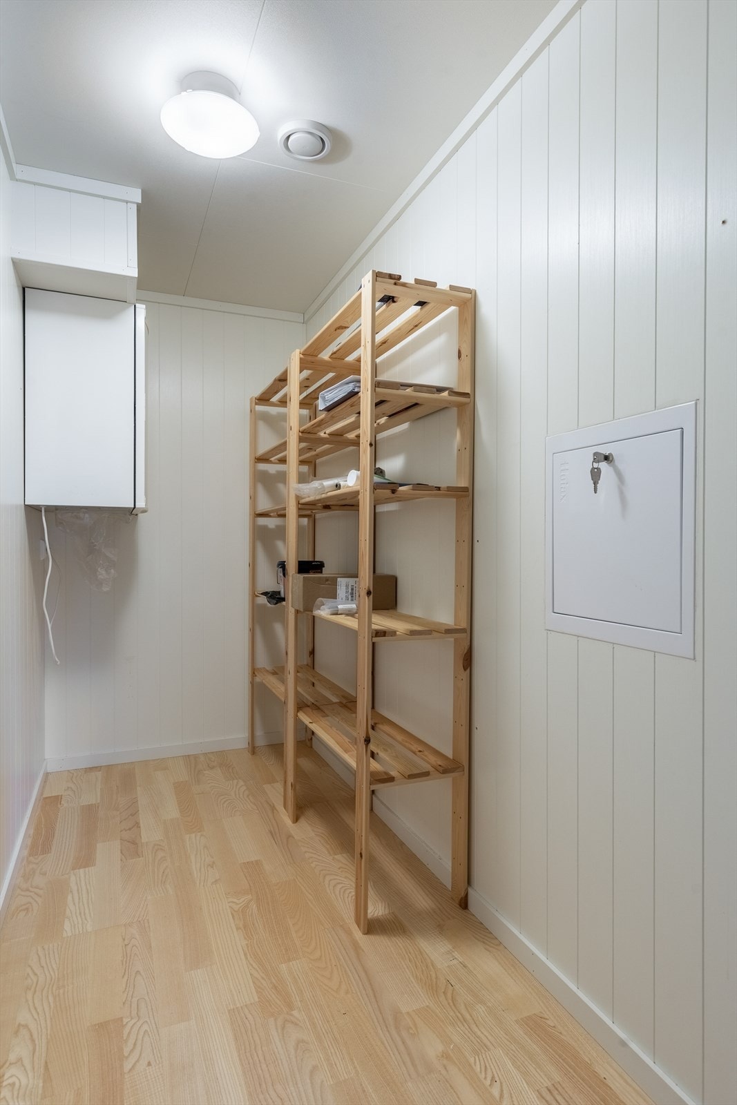 Bod med lagringsplass Galleribilde