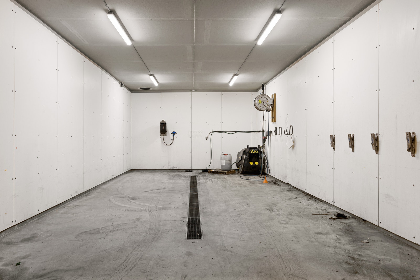 Bilvaskhall Galleribilde