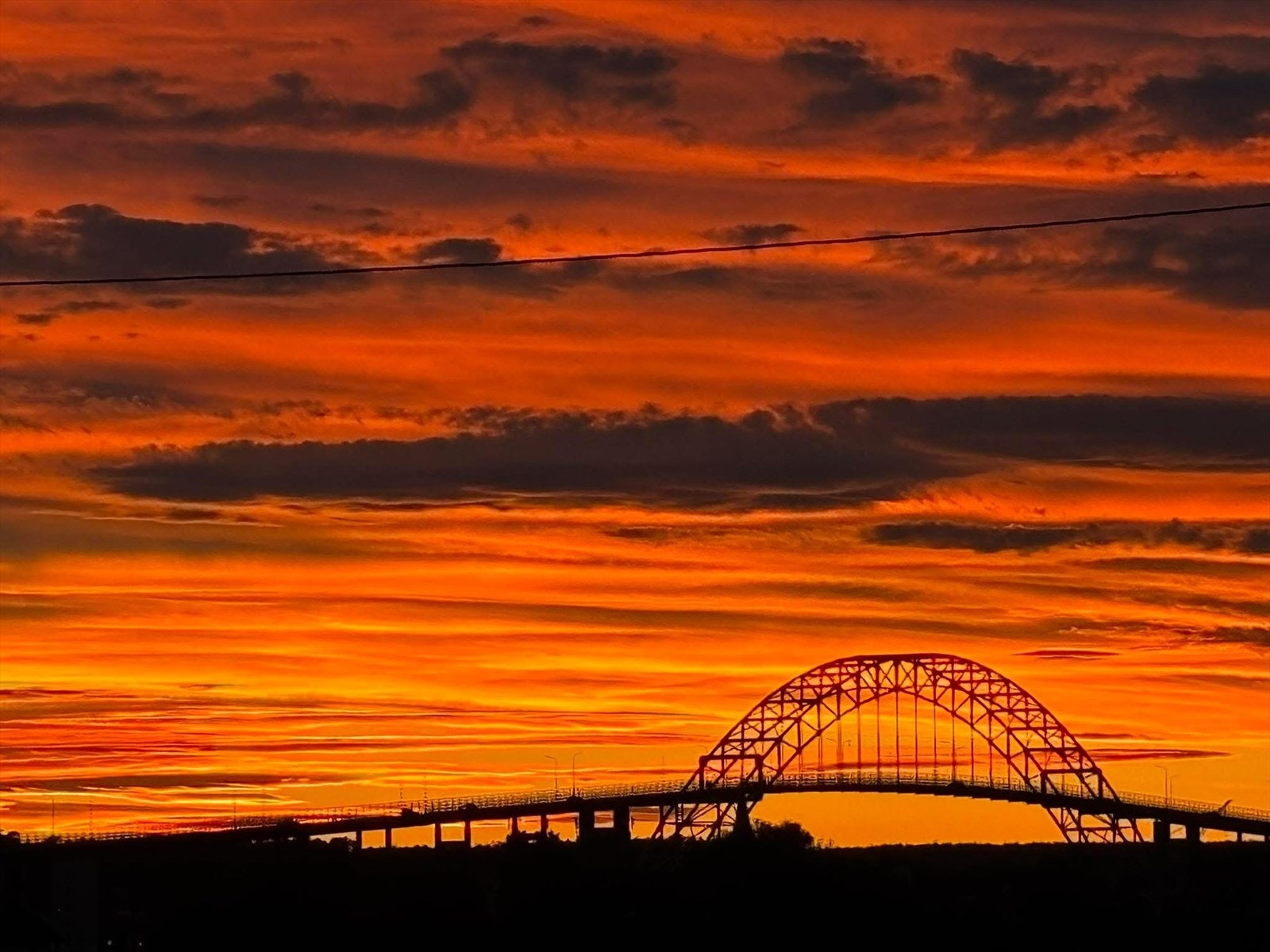 Fantastisk solnedgang. (Bilde tatt av selger). Galleribilde