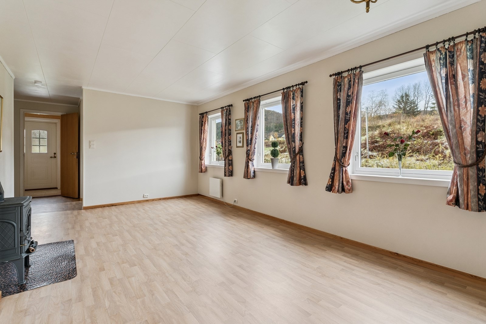 Kjellerstue Galleribilde