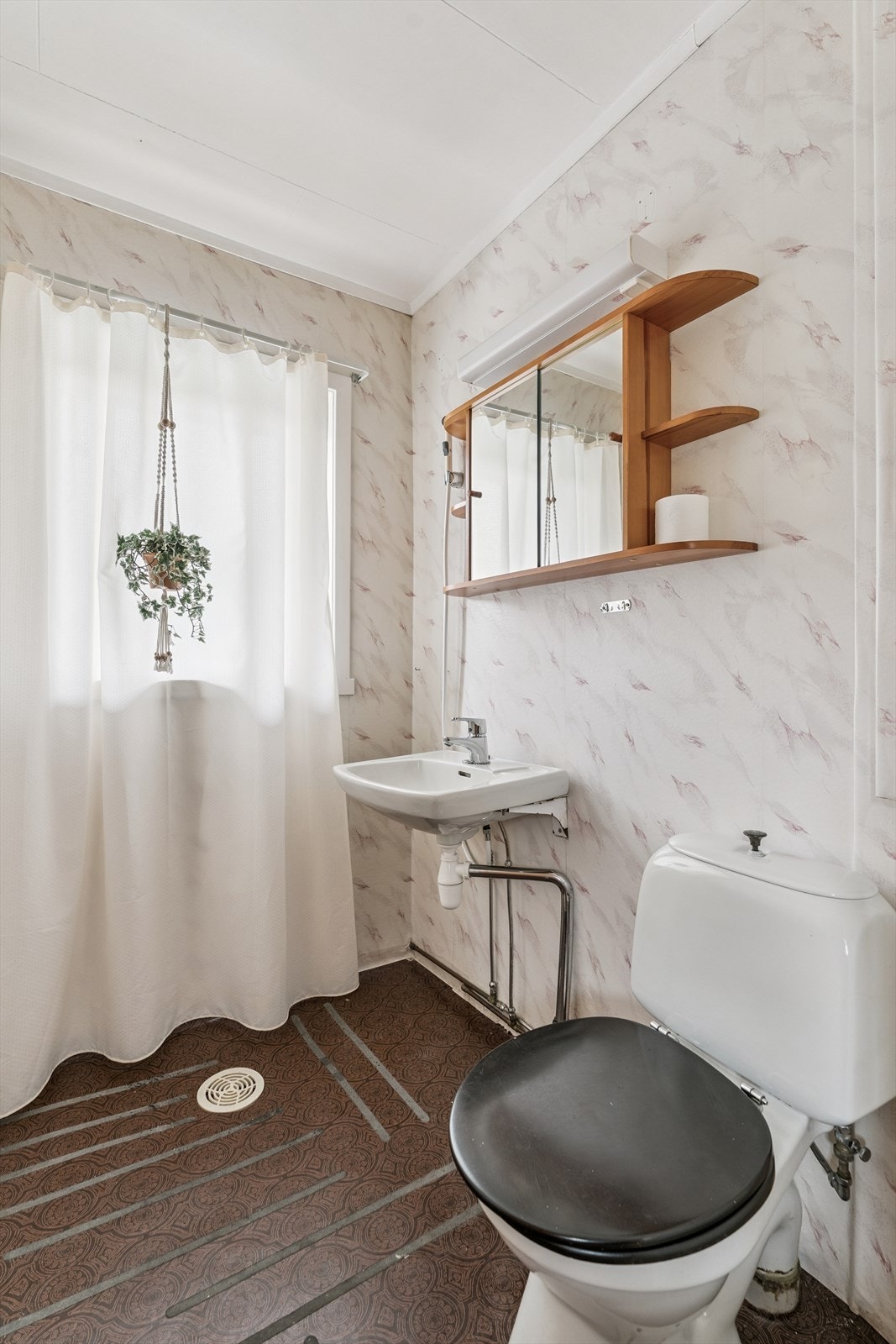 Baderom i kjeller Galleribilde