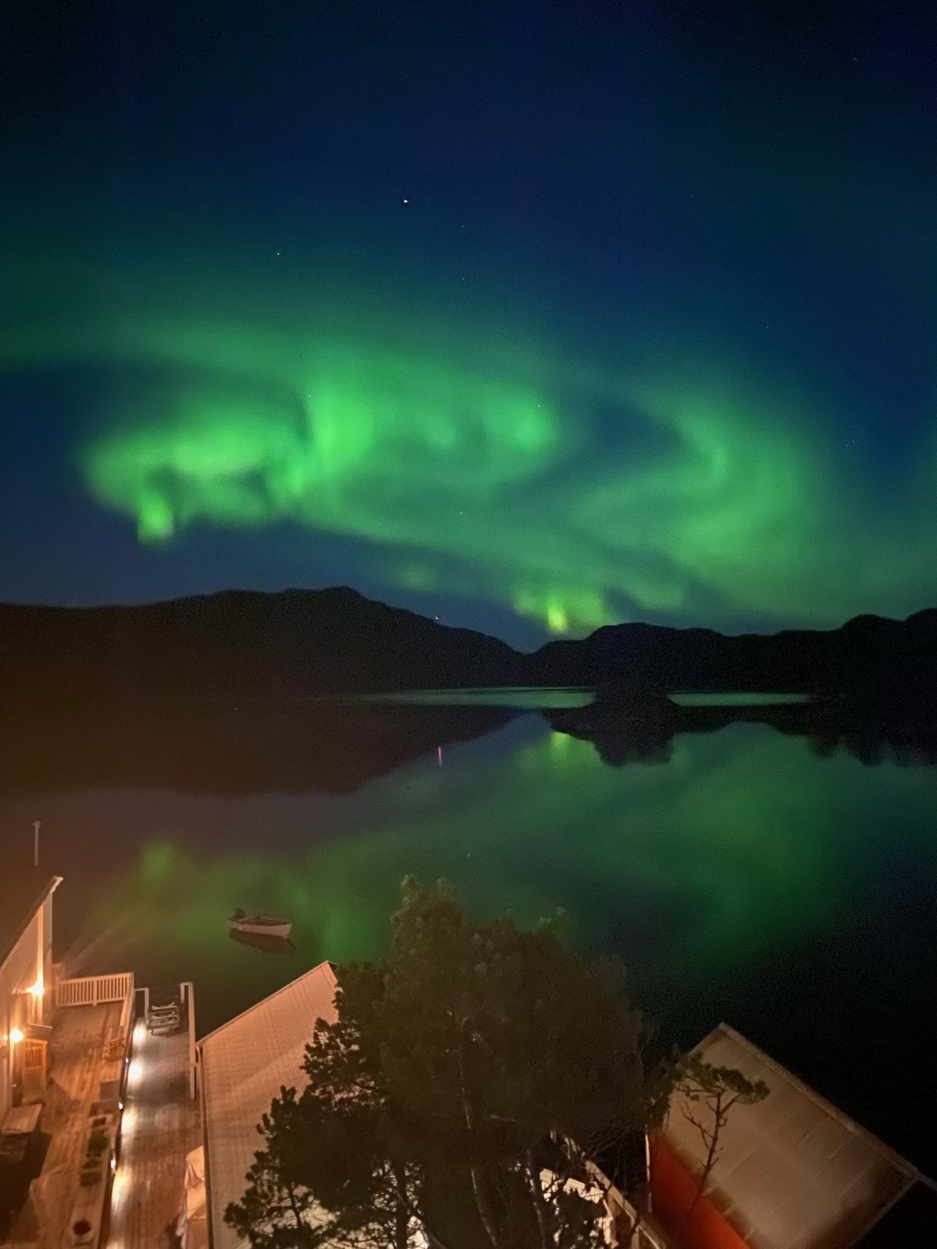 Bilde tatt av selger - flotte forhold for Nordlys-sightseeing Galleribilde