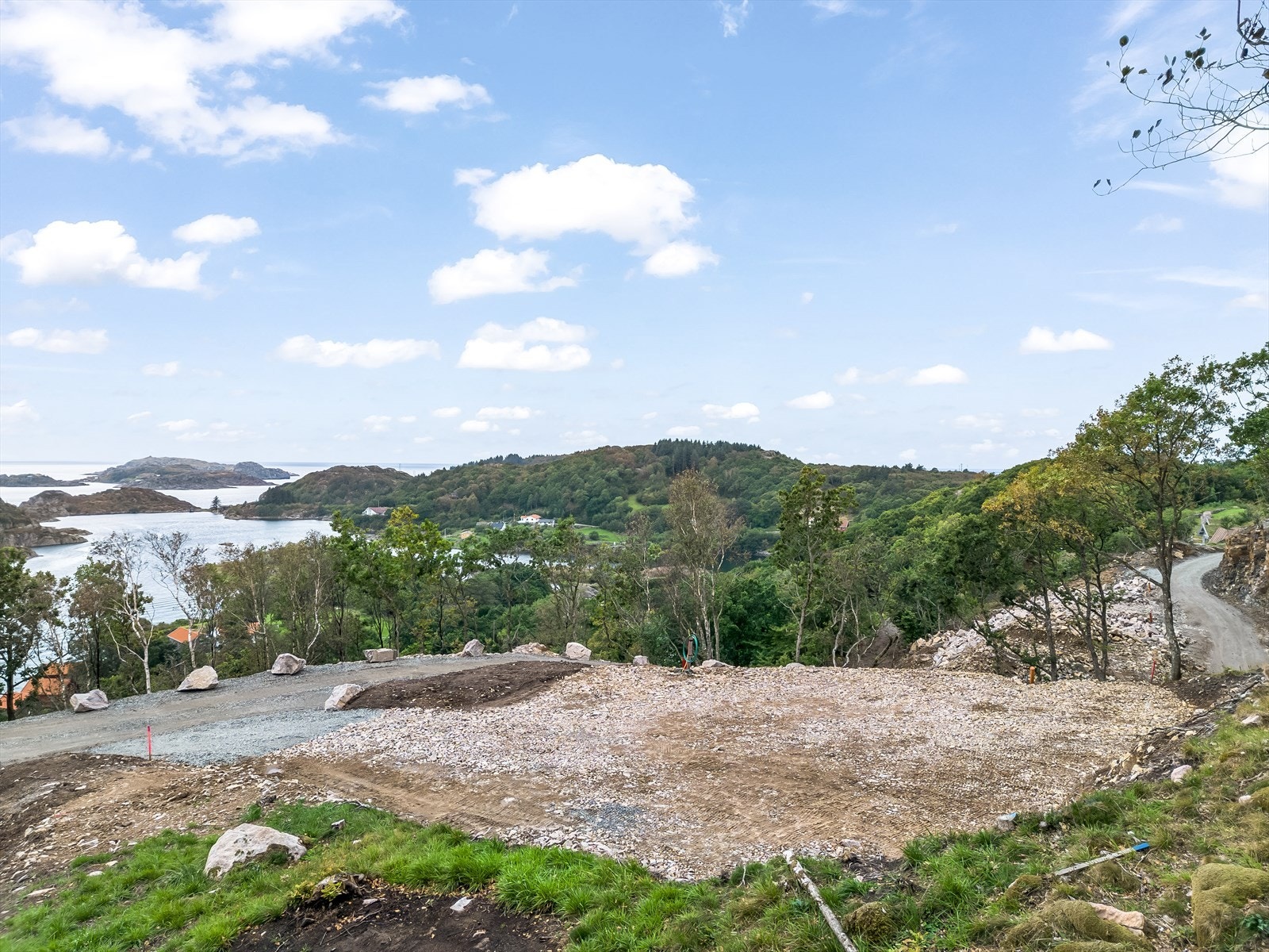 Tomt 1. Galleribilde