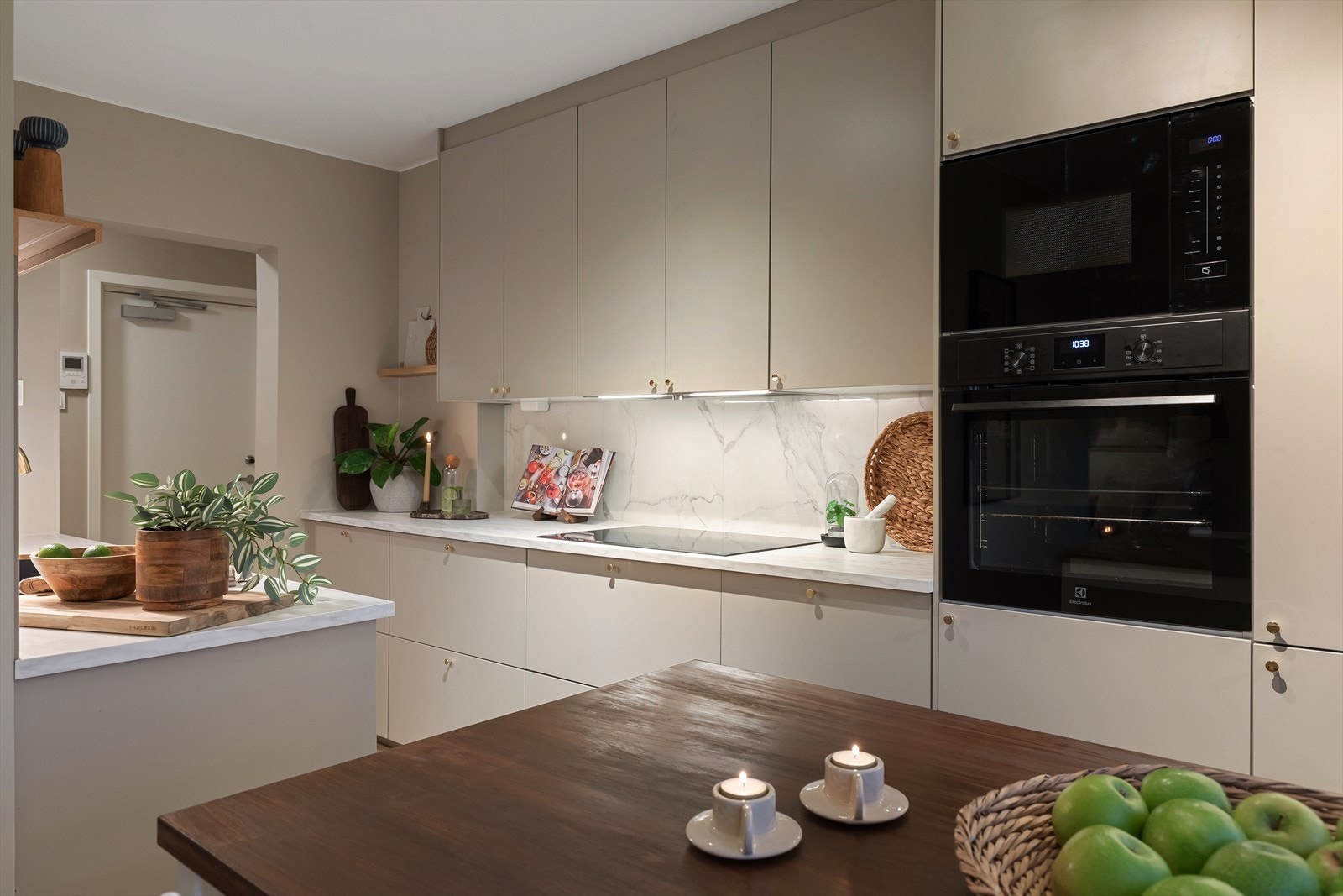 I tillegg til spisestue er det også rom for spisebord her Galleribilde