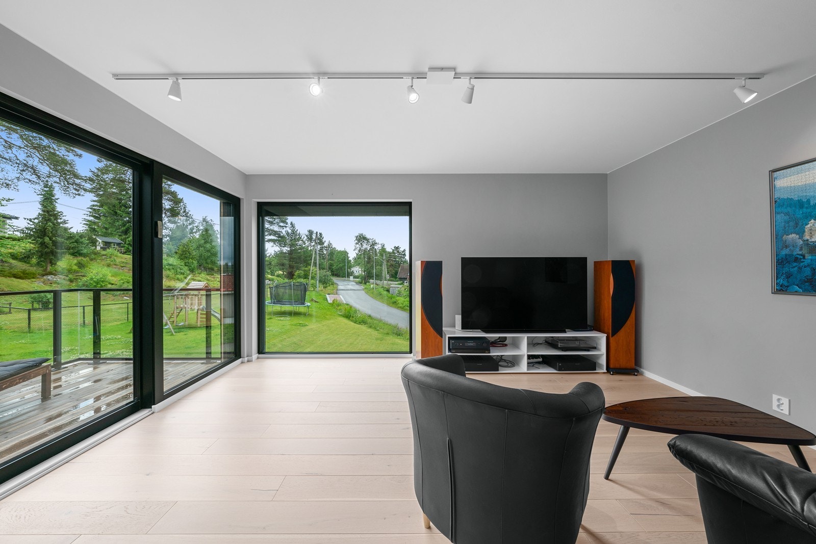 Stue 2.etasje Galleribilde