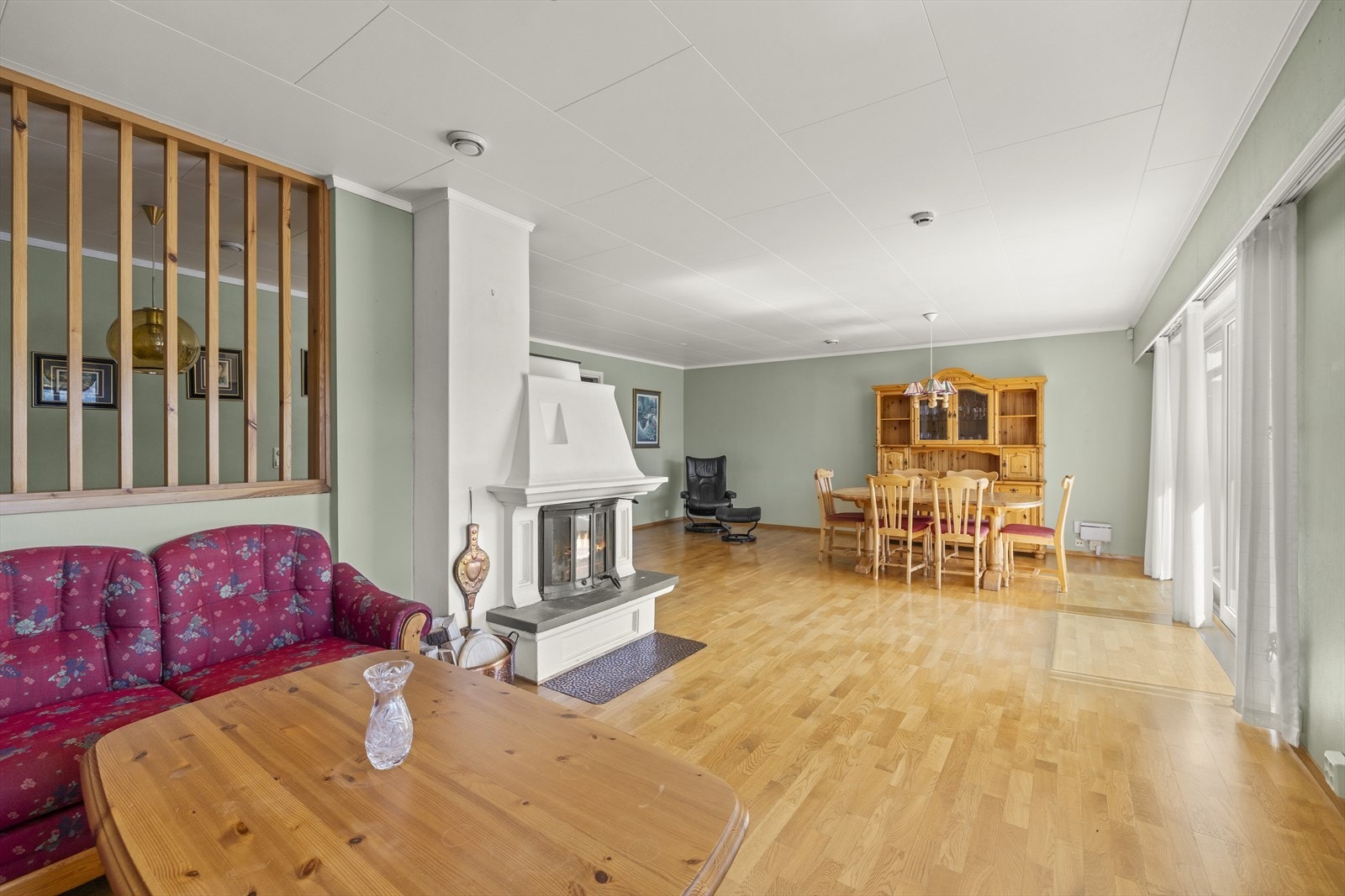 Stue/ spisestue Galleribilde