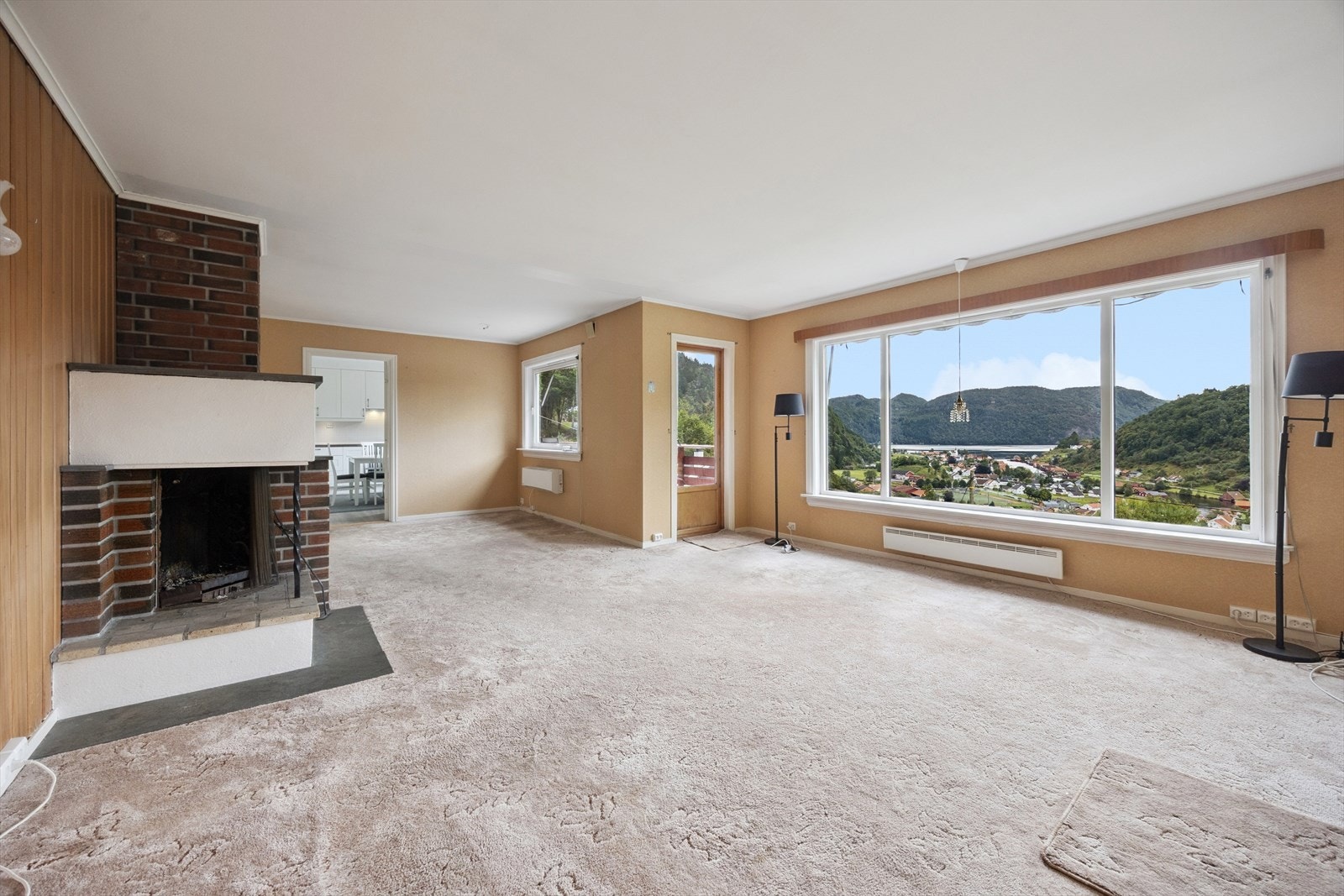 Vid stue med mulighet for innredning i soner. Galleribilde