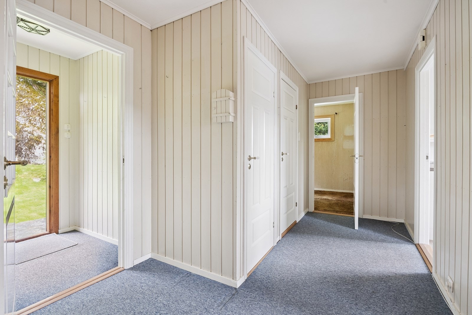 Inngangsparti i 1. etasje. Galleribilde