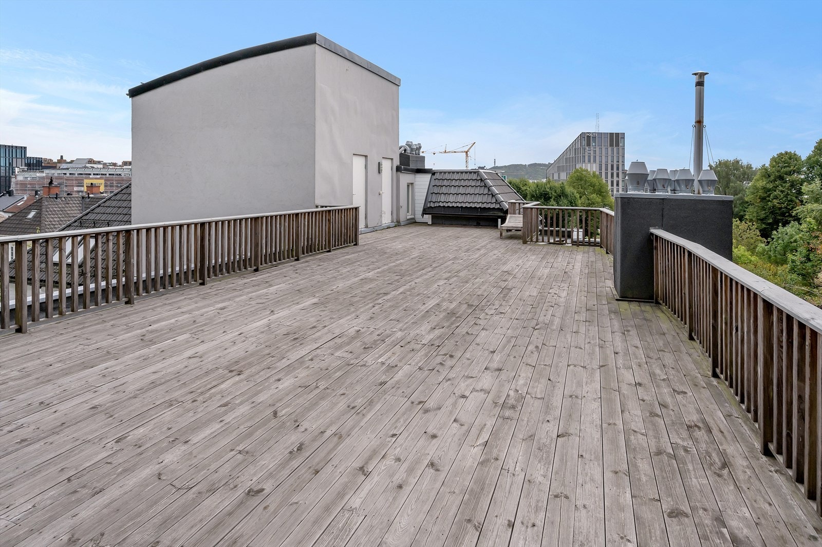 Felles takterrasse som er mulig å benytte. Galleribilde