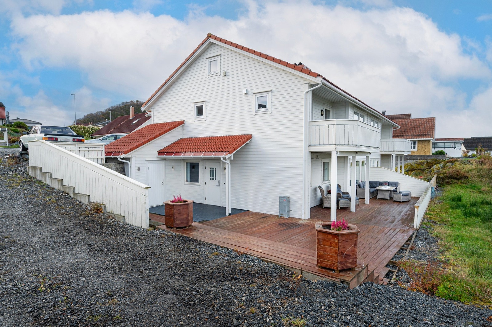 Sjekk den romslige uteplassen! Galleribilde