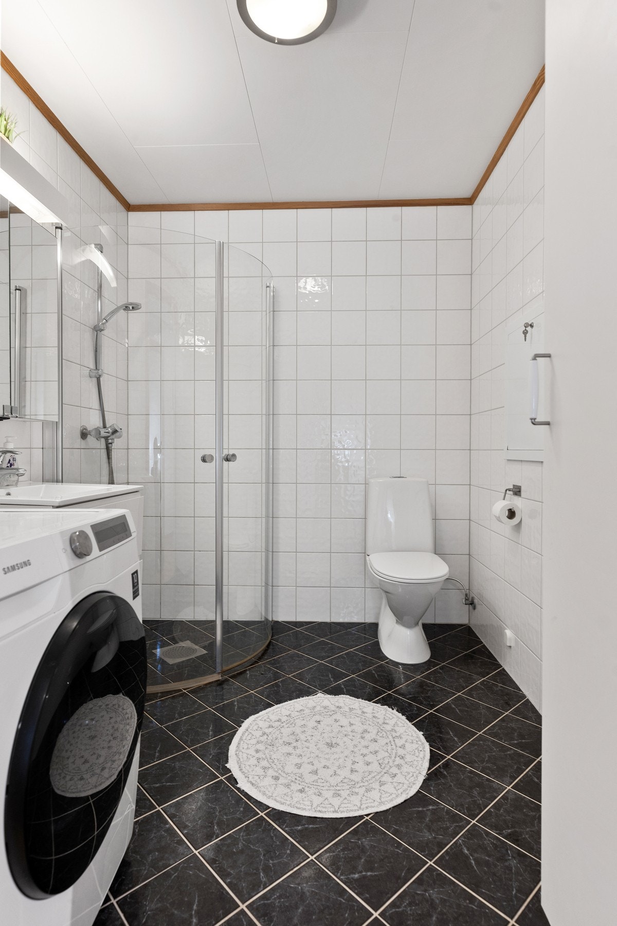 Flislagt bad Galleribilde