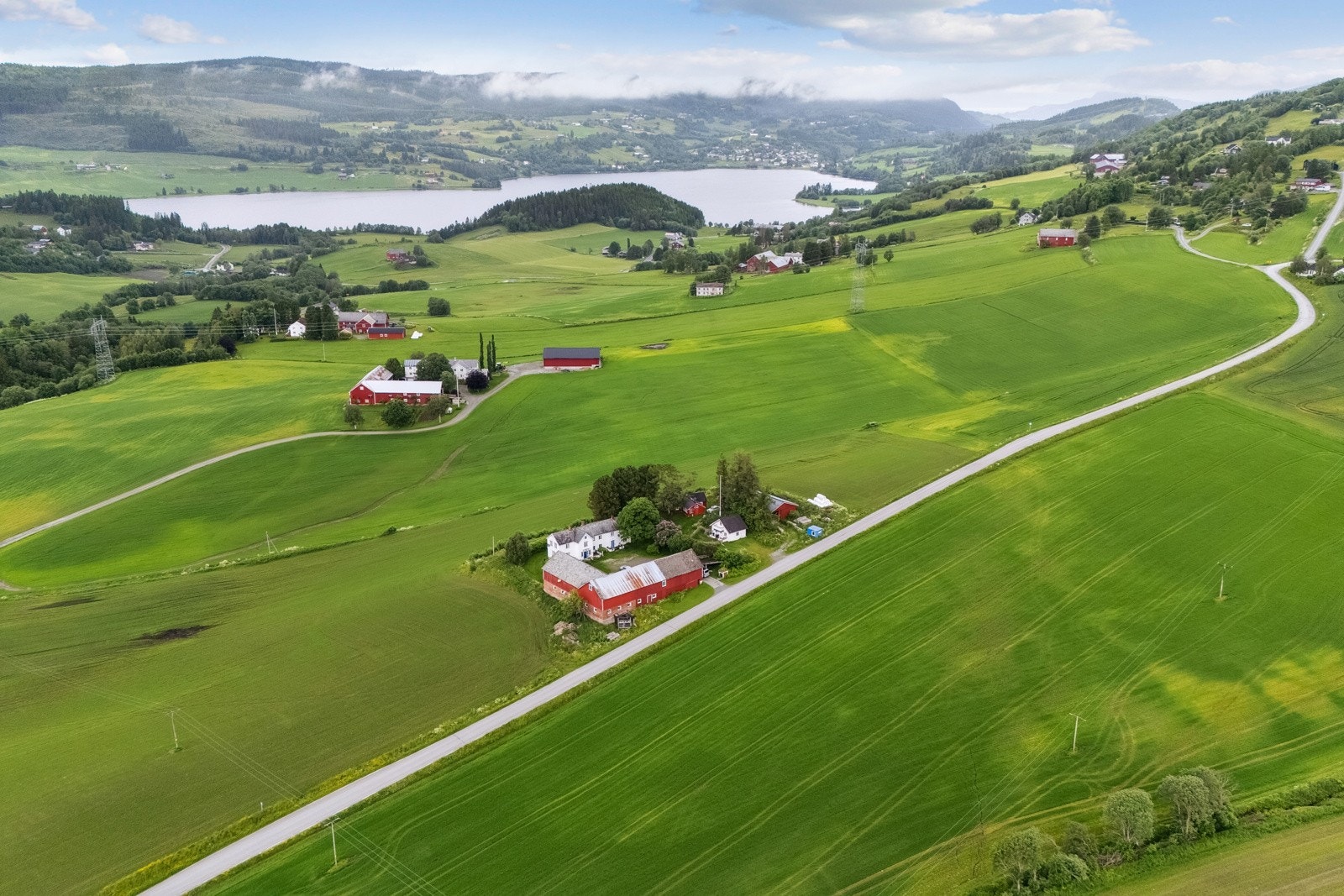 Gårdstun Galleribilde