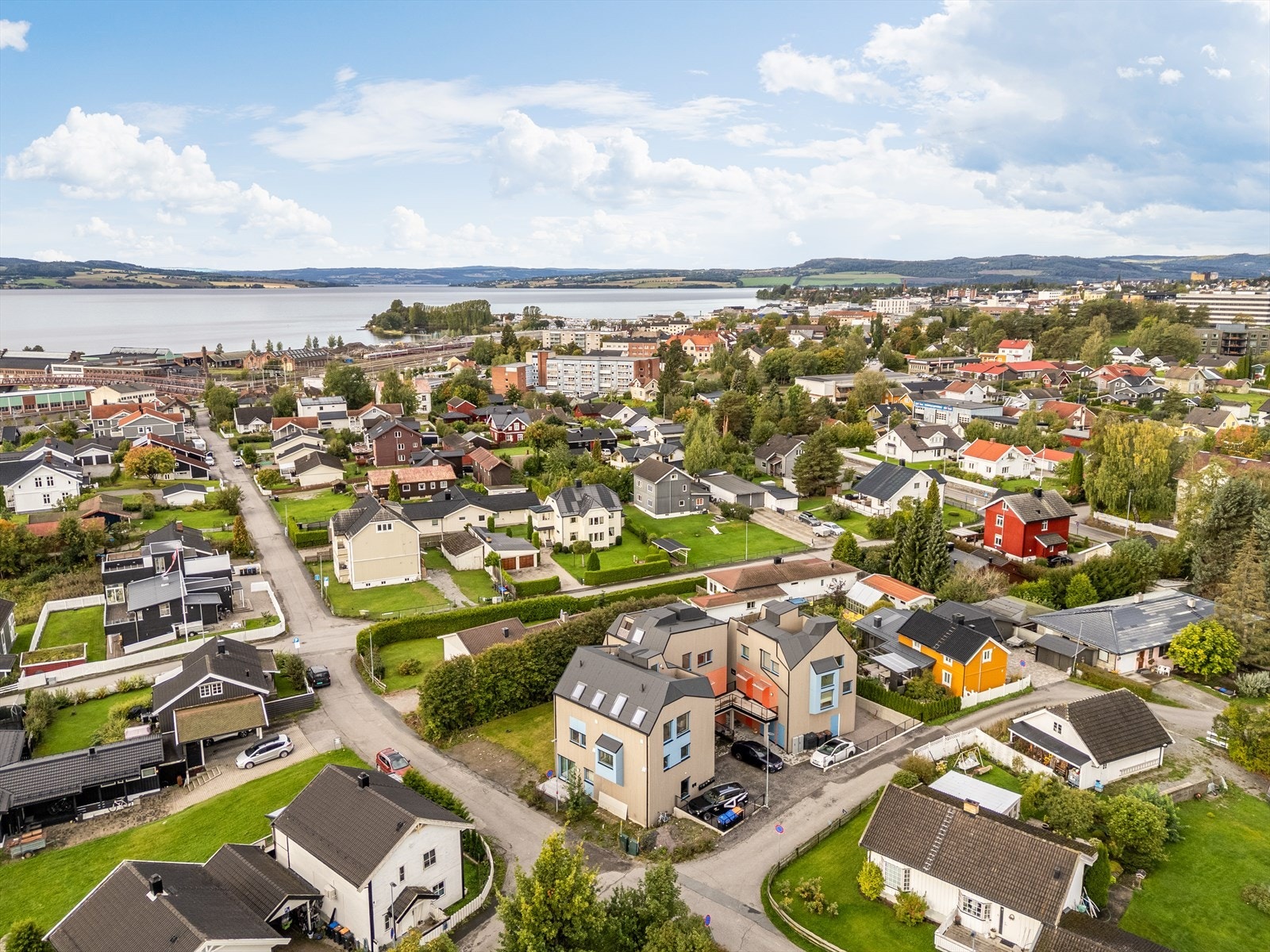 Hamar - Innlandets urbane hjerte tilbyr et yrende kulturliv, gode matopplevelser og mangfoldige handleopplevelser. Galleribilde