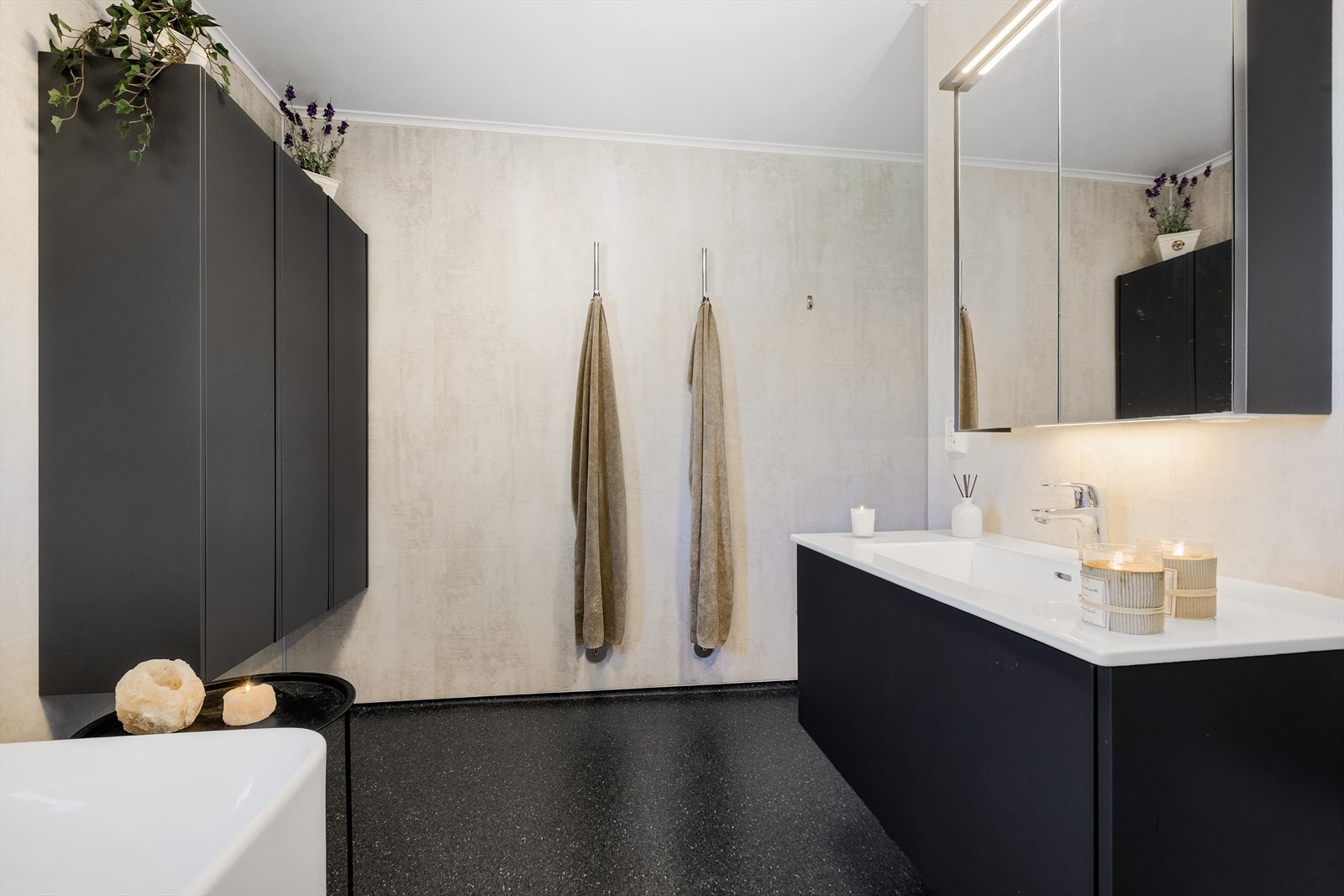 Bad 1. etasje Galleribilde