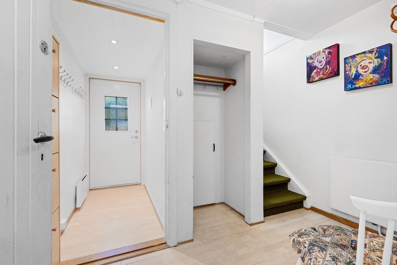 Gang og hall i underetasjen Galleribilde