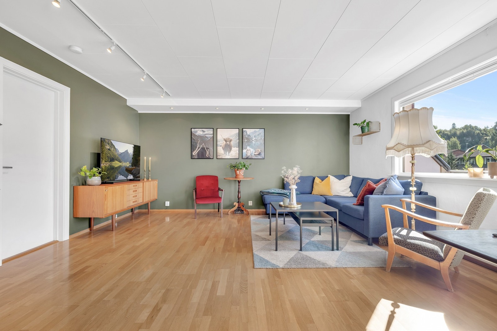 Velkommen til Stabells veg 3 B, presentert av EiendomsMegler 1 ved Ivar Lindrupsen. Galleribilde