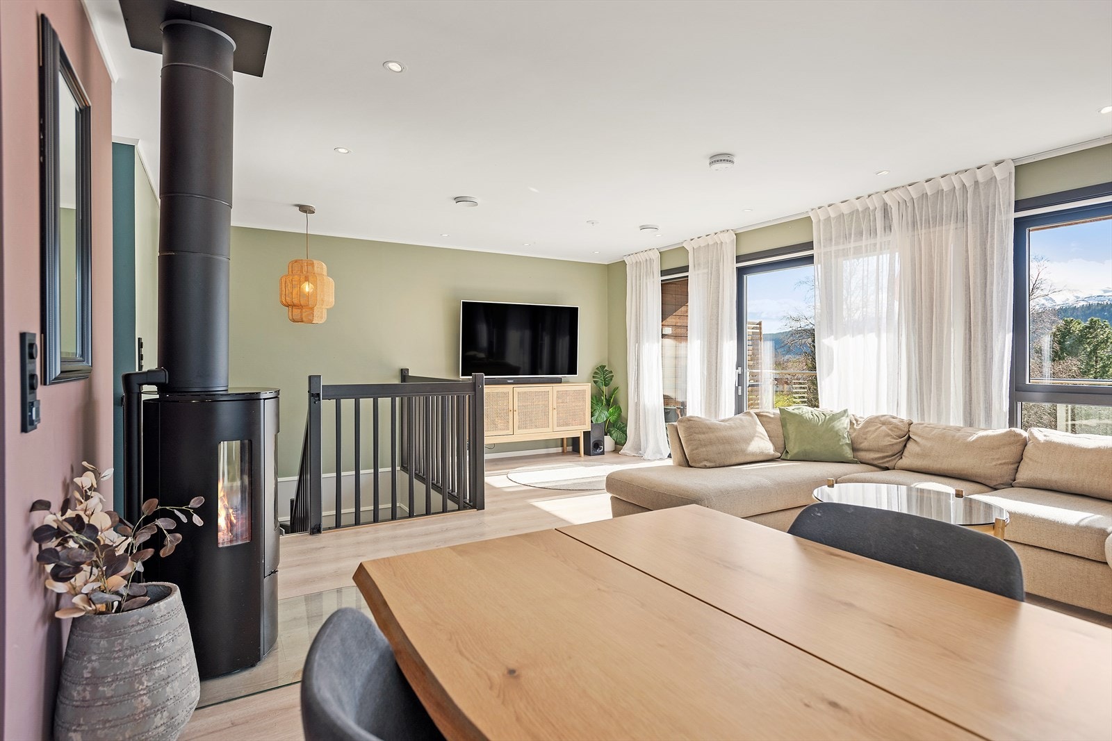 Vedovn fint plassert i leiligheten. Galleribilde