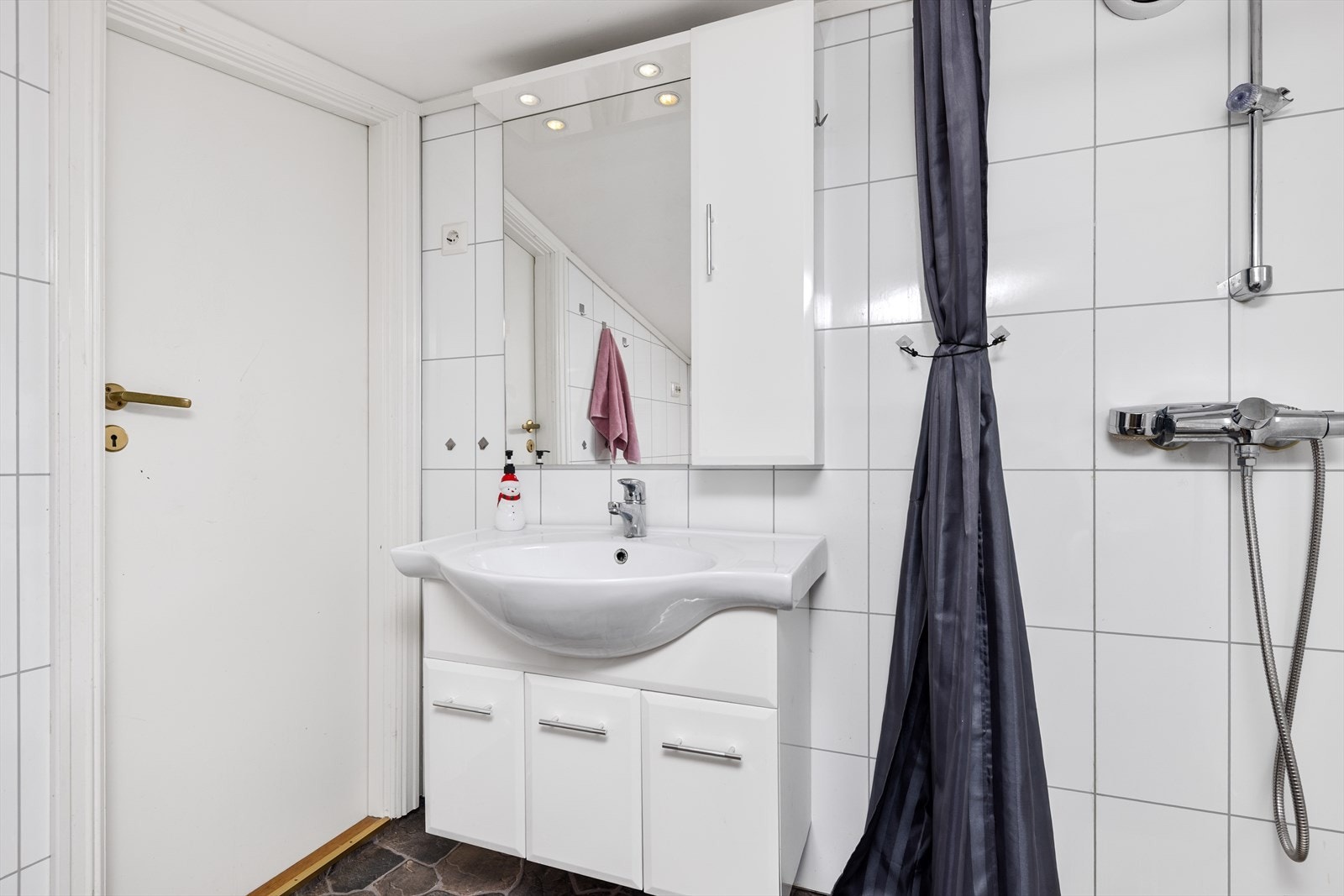 Bad på loft Galleribilde