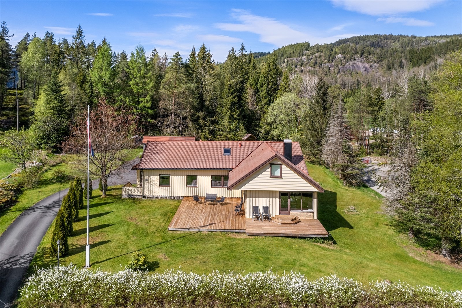 Velkommen til Lygnaveien 1183! Galleribilde
