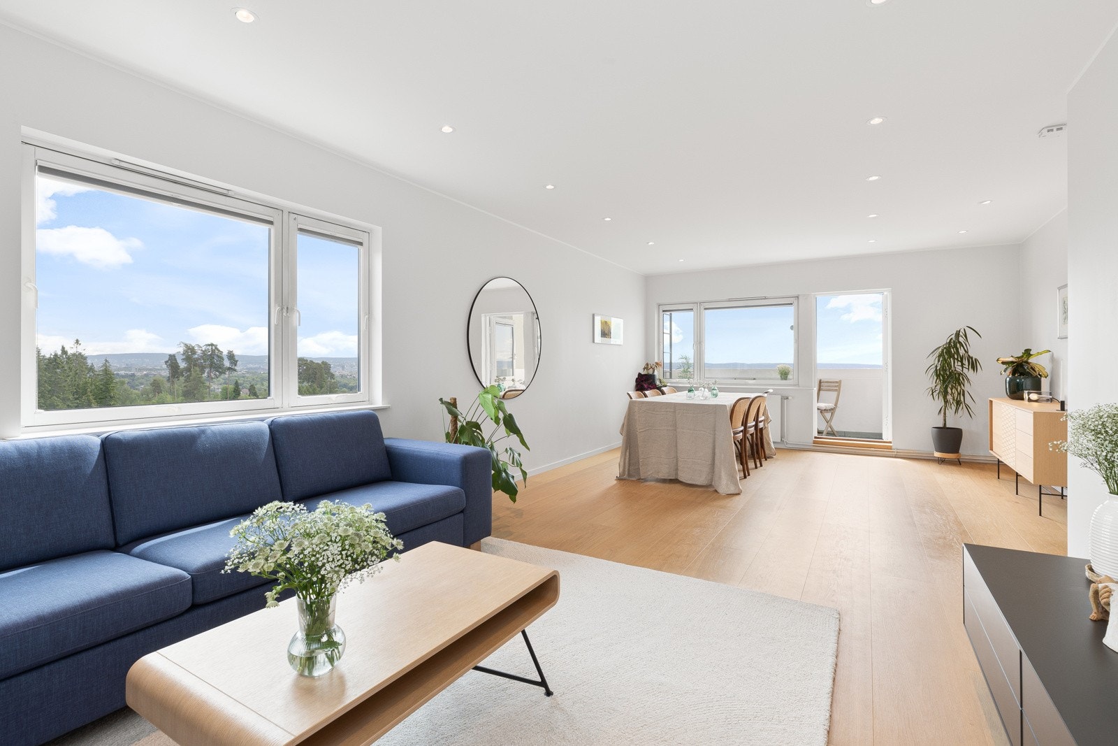 0 Velkommen til Silurveien 42 - Presentert av Viktor Wiese v/Privatmegleren Dyve og partnere Galleribilde