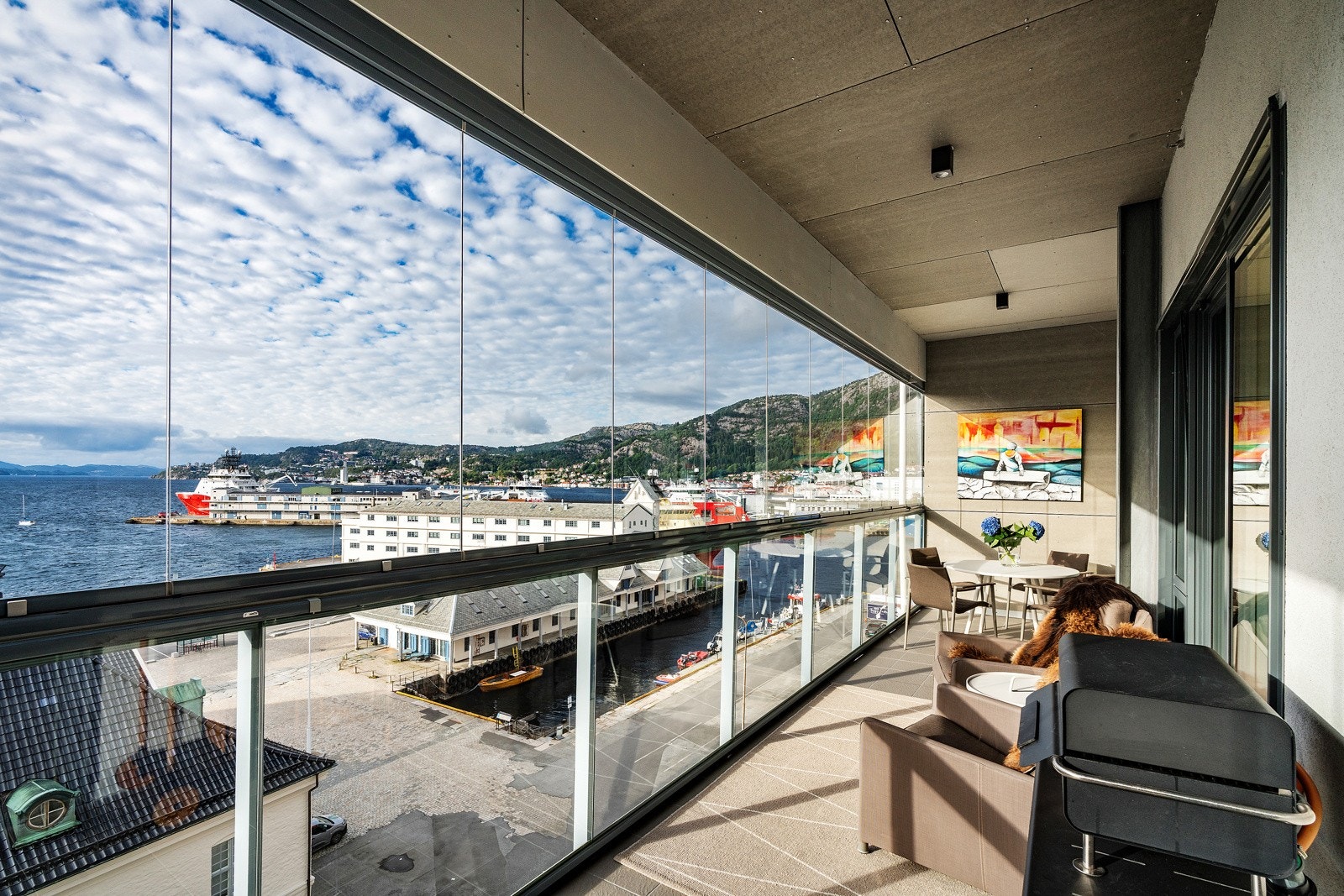 - Fin belysning ute på balkong -