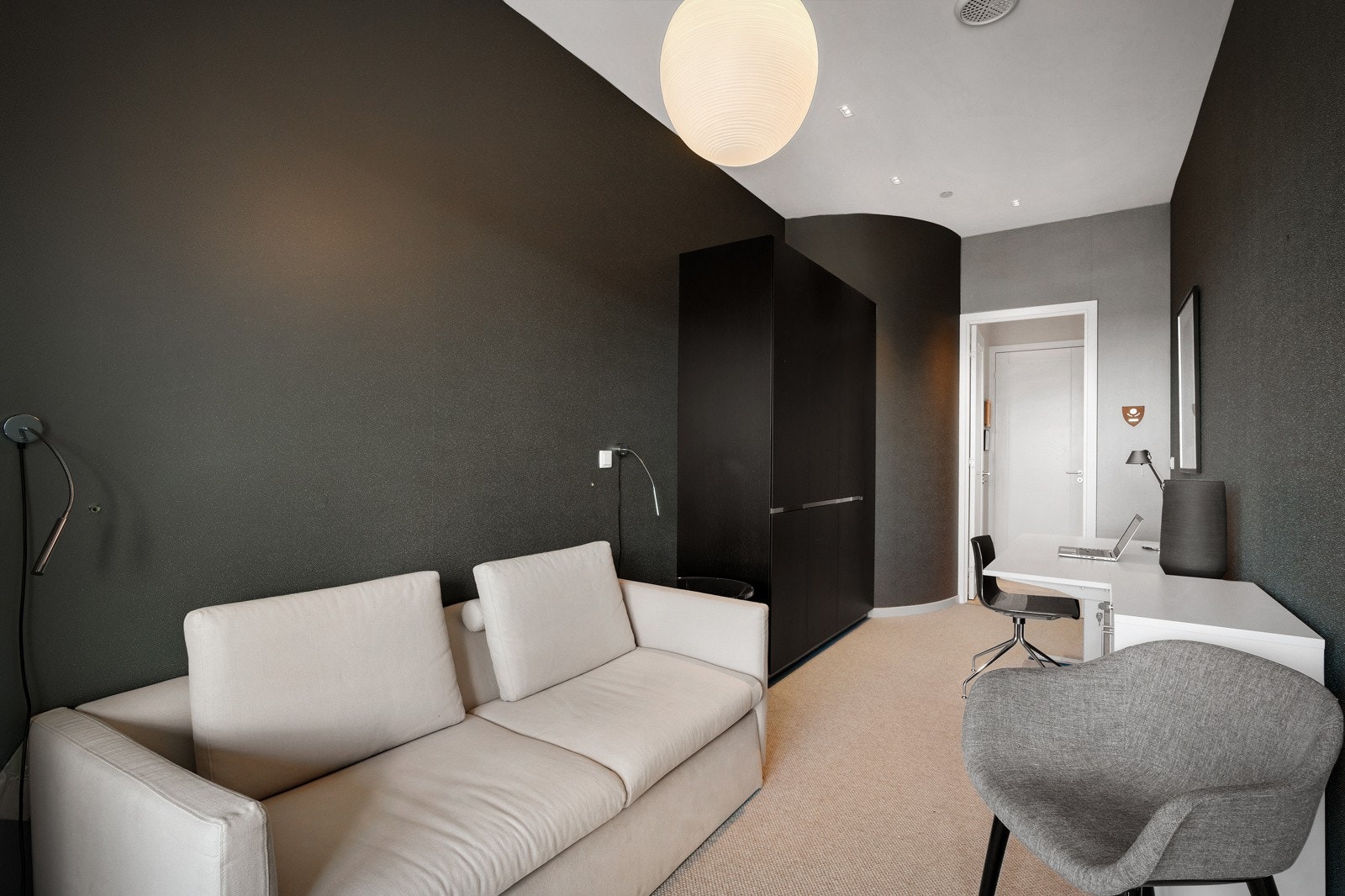 - Soverommet måler 11,6 kvm -