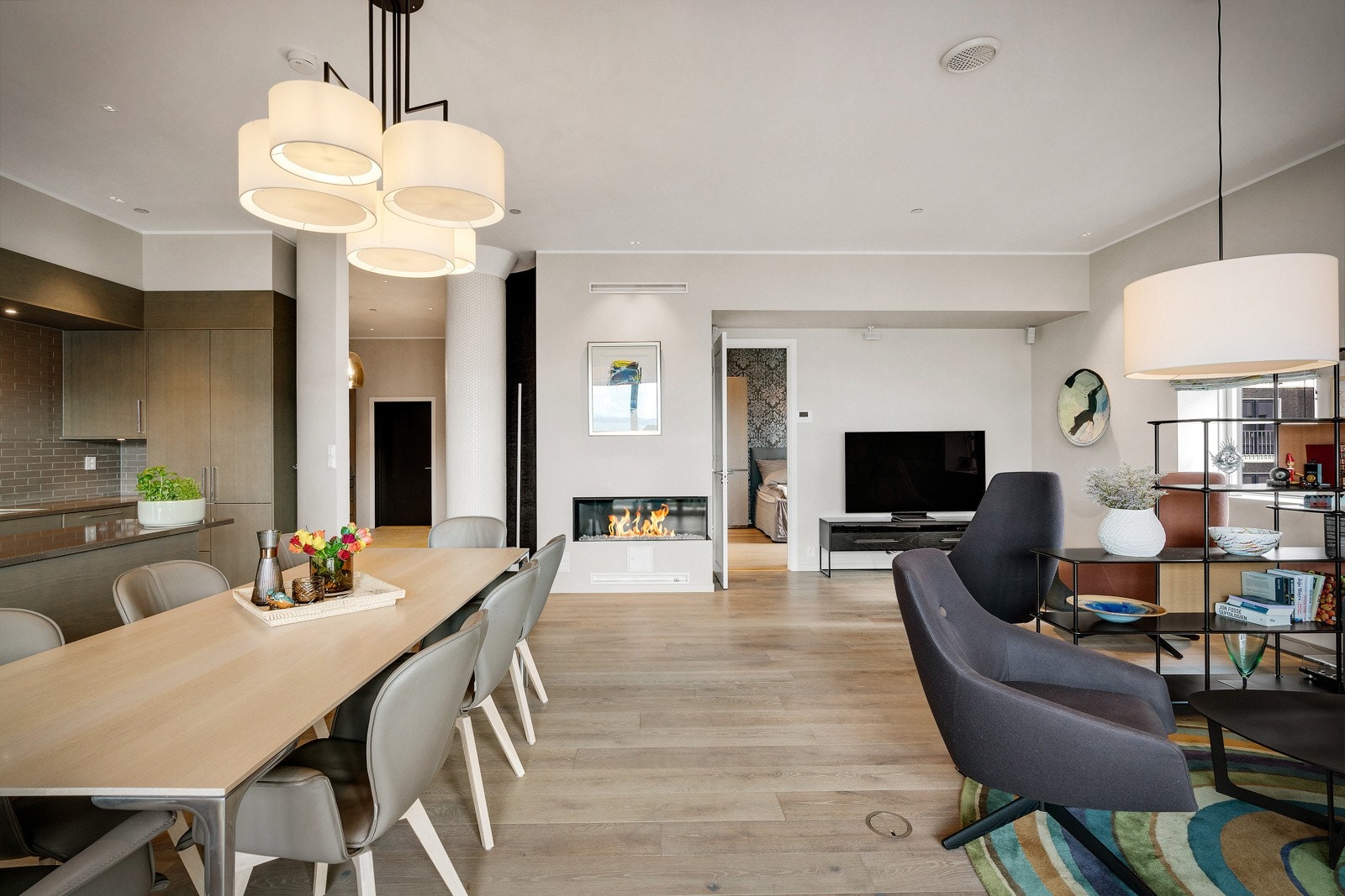 - Takhøyde på 3,10 meter gir en utrolig god romfølelse -