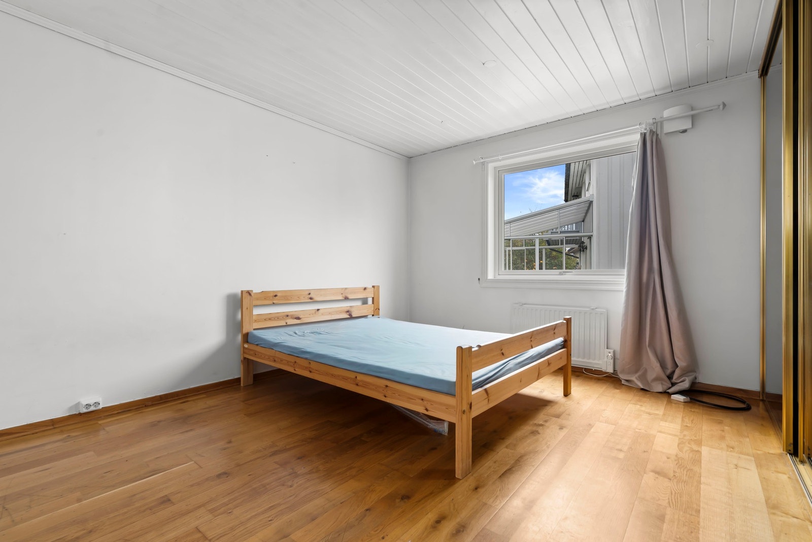 Boligen har to soverom av meget generøs størrelse. Galleribilde