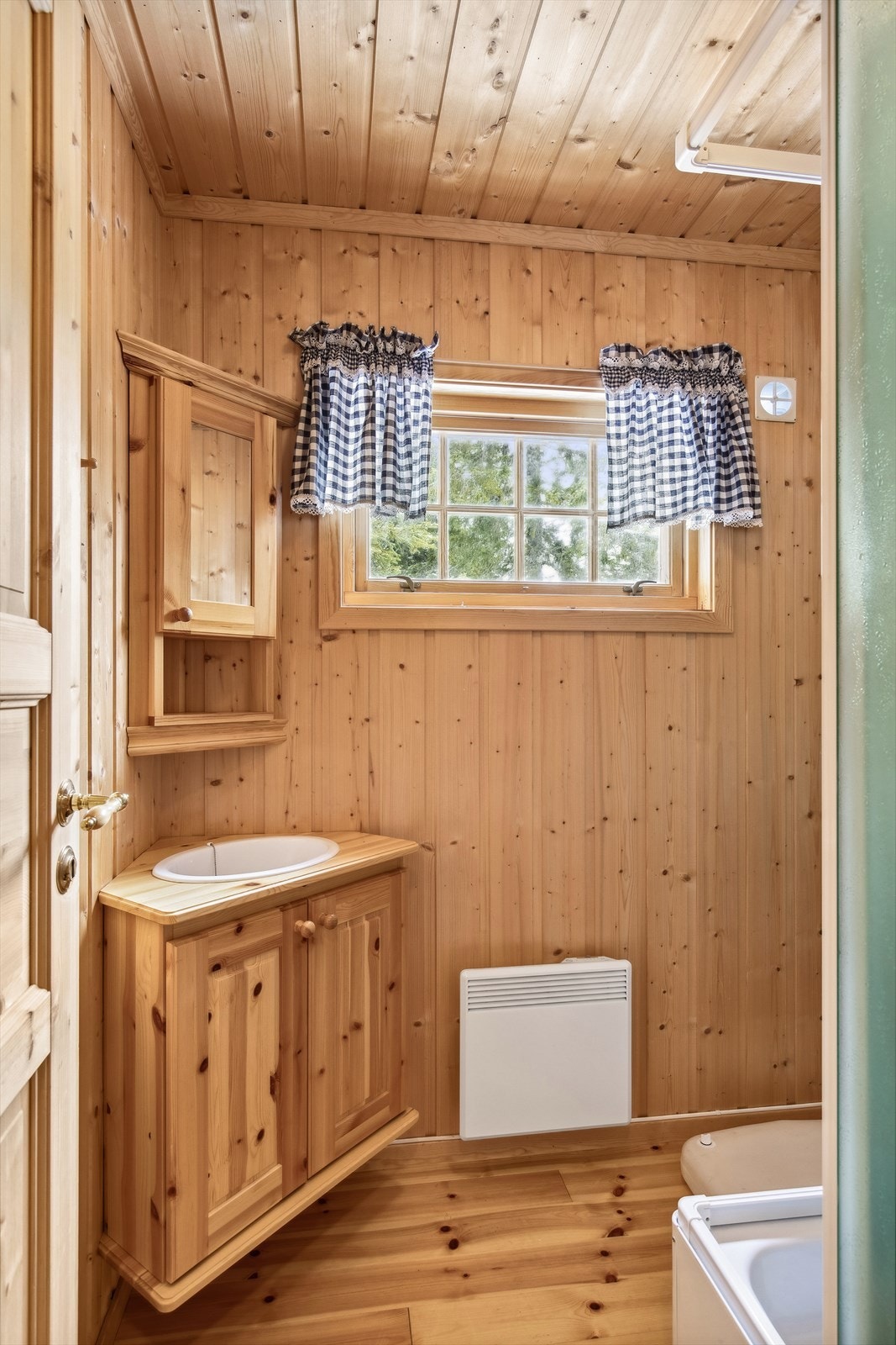 Badet har en grei størrelse Galleribilde