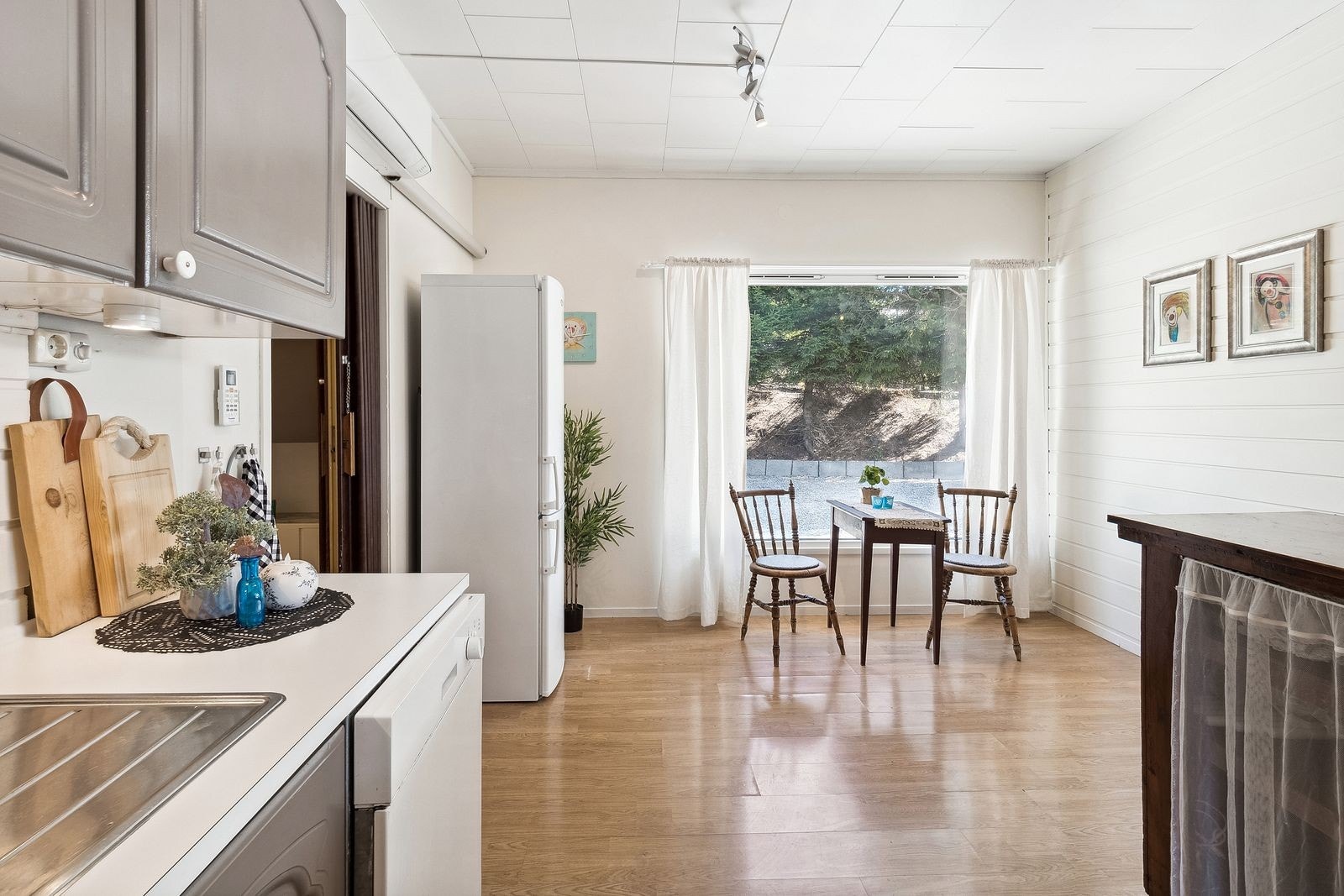 Koselig krok, der man kan ta frokosten Galleribilde