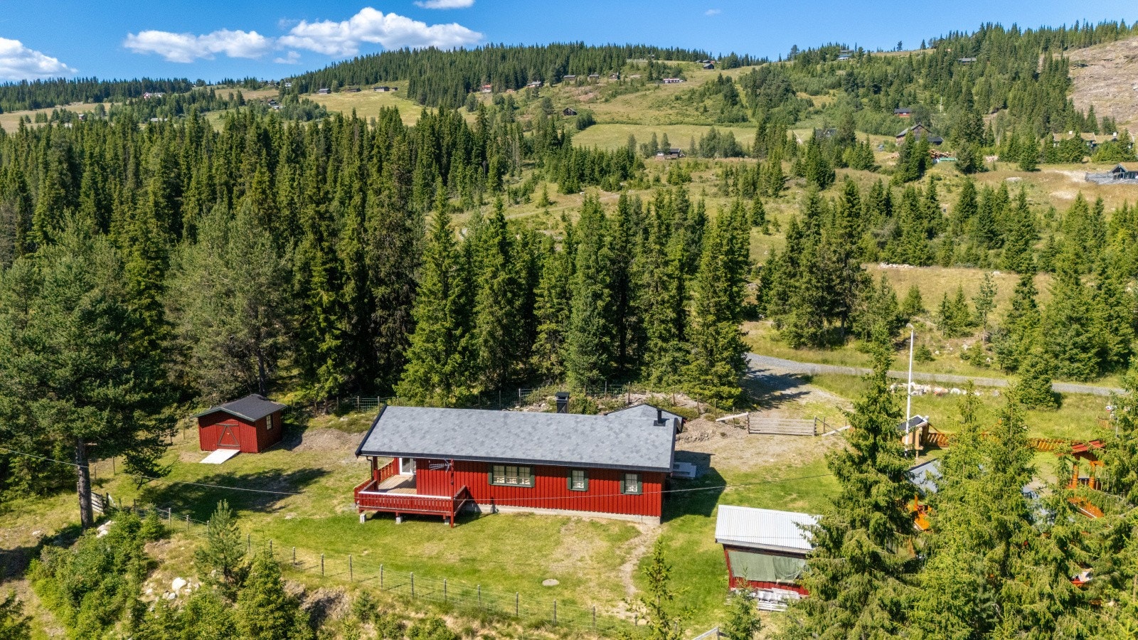 Eiendomsmegler Siri Lyseng Solberg presentere denne eiedommen Galleribilde