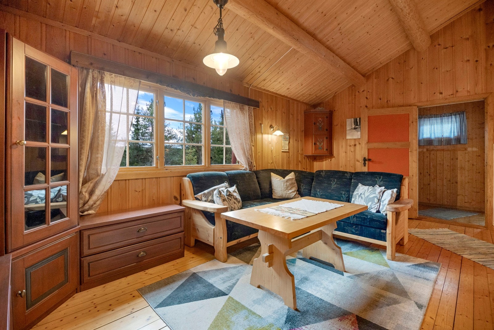 Trehvite overflater Galleribilde