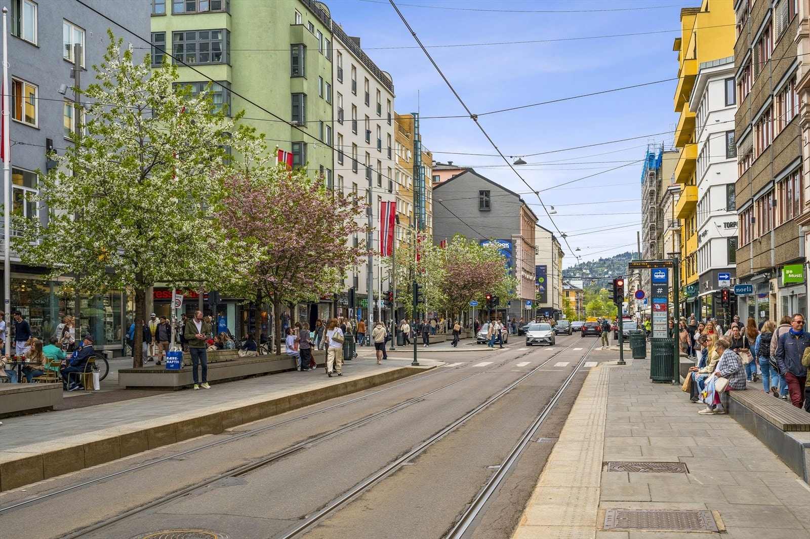 Det er kort gangavstand til populære Bogstadveien Galleribilde