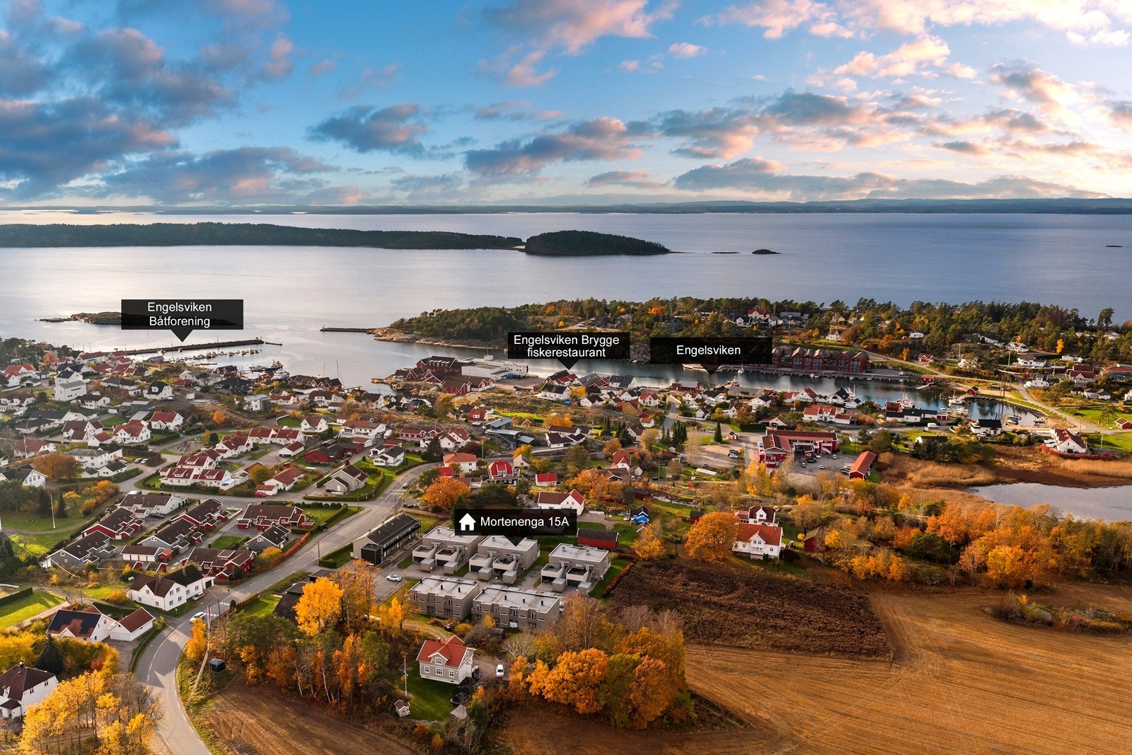 Sameiet ligger sentralt til i maritimt miljø med gangavstand til sjøen, badeplasser og restaurant. Galleribilde