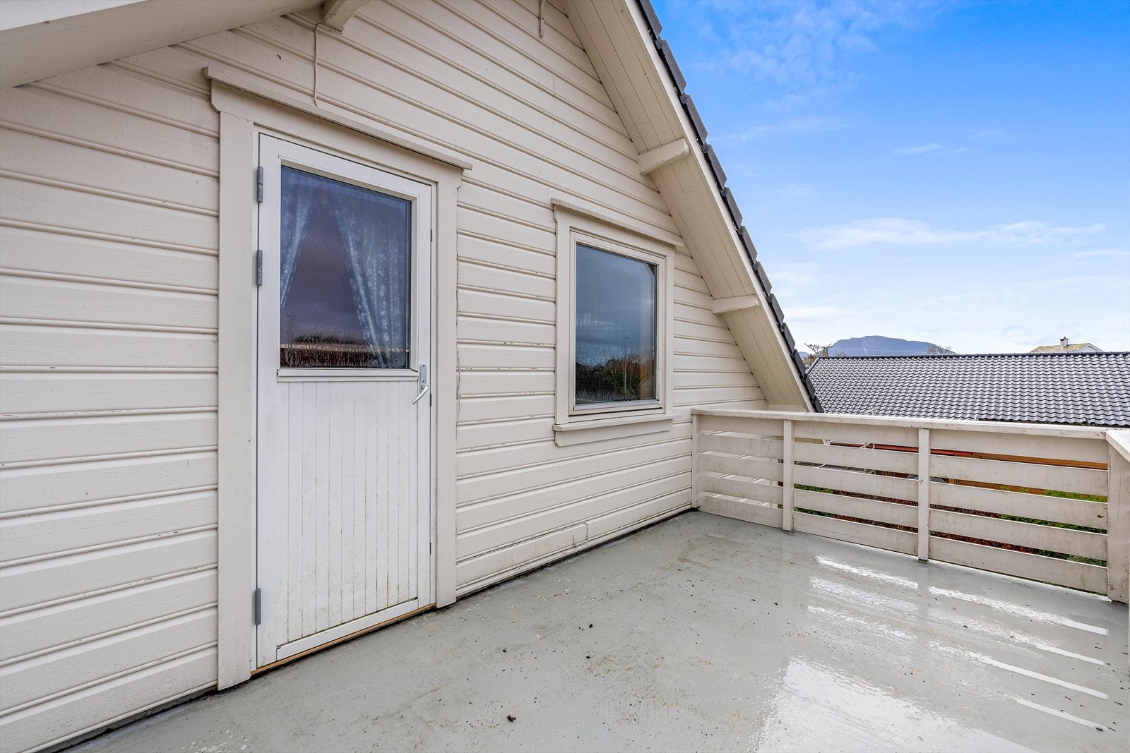 Terrasse i 2.etasje Galleribilde