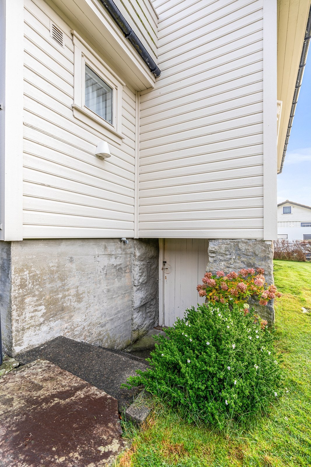 Inngangen til kjeller Galleribilde