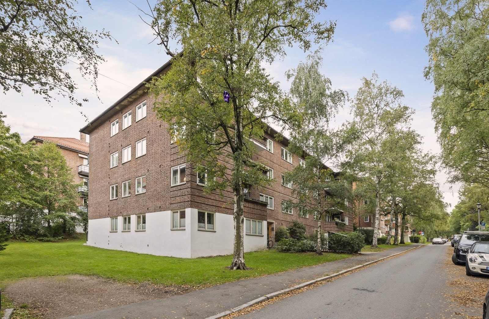 I Hafrsfjordgata bor du i et et av Oslos mest fasjonable nabolag i nærheten av Frognerparken. Galleribilde