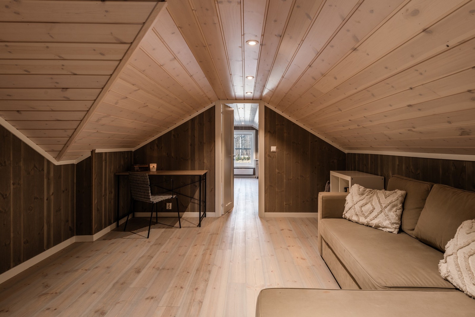 Hemsstue. Galleribilde