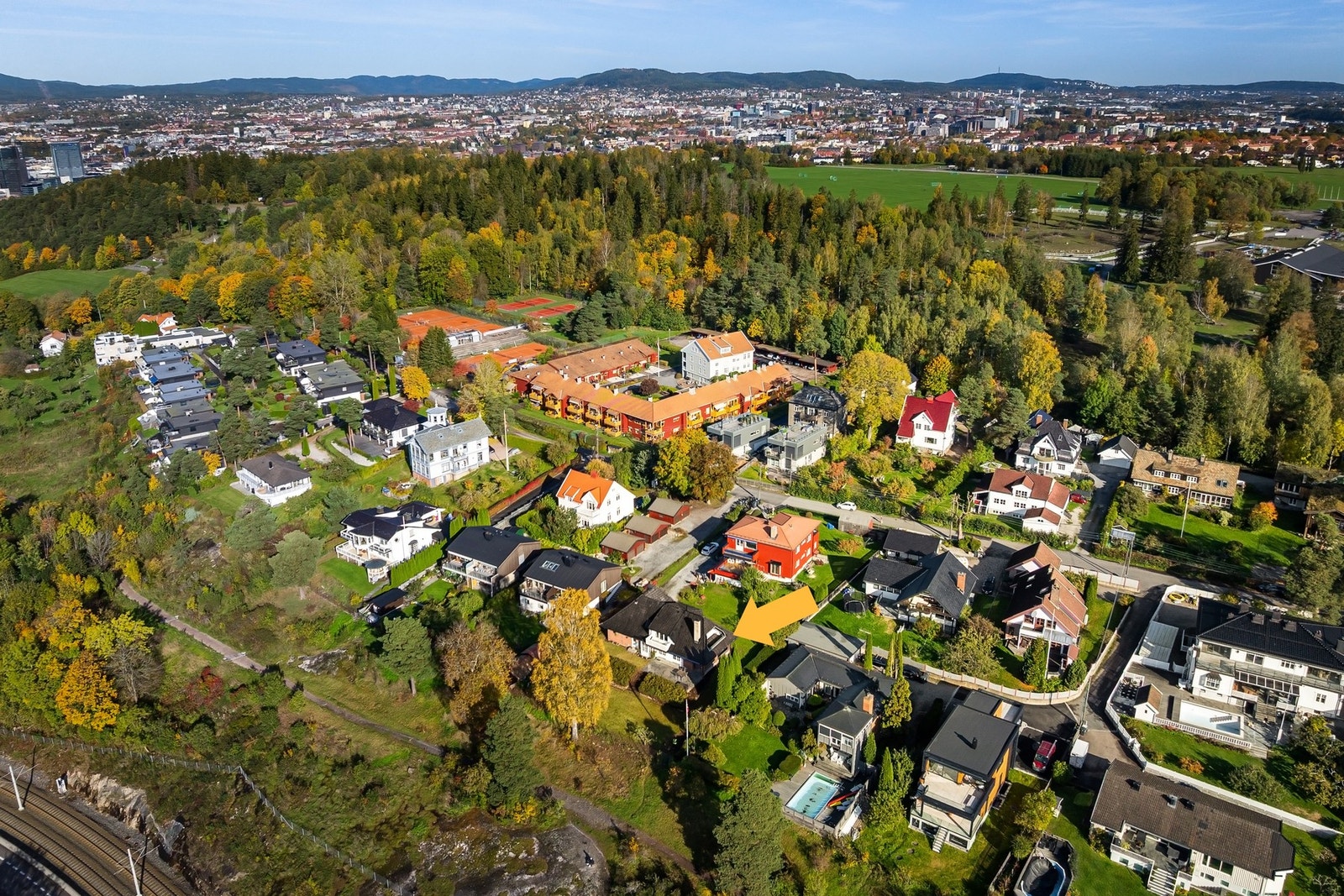 Etterspurt beliggenhet med kort reisevei til Oslo sentrum og flotte turområde rett utenfor døren