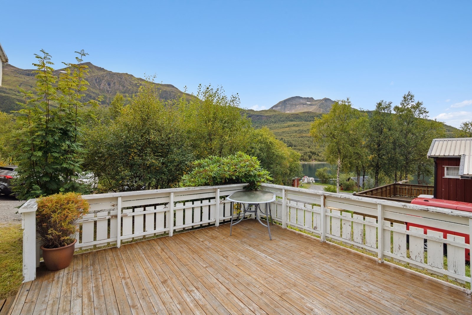 Fin utsikt fra altanen. Galleribilde