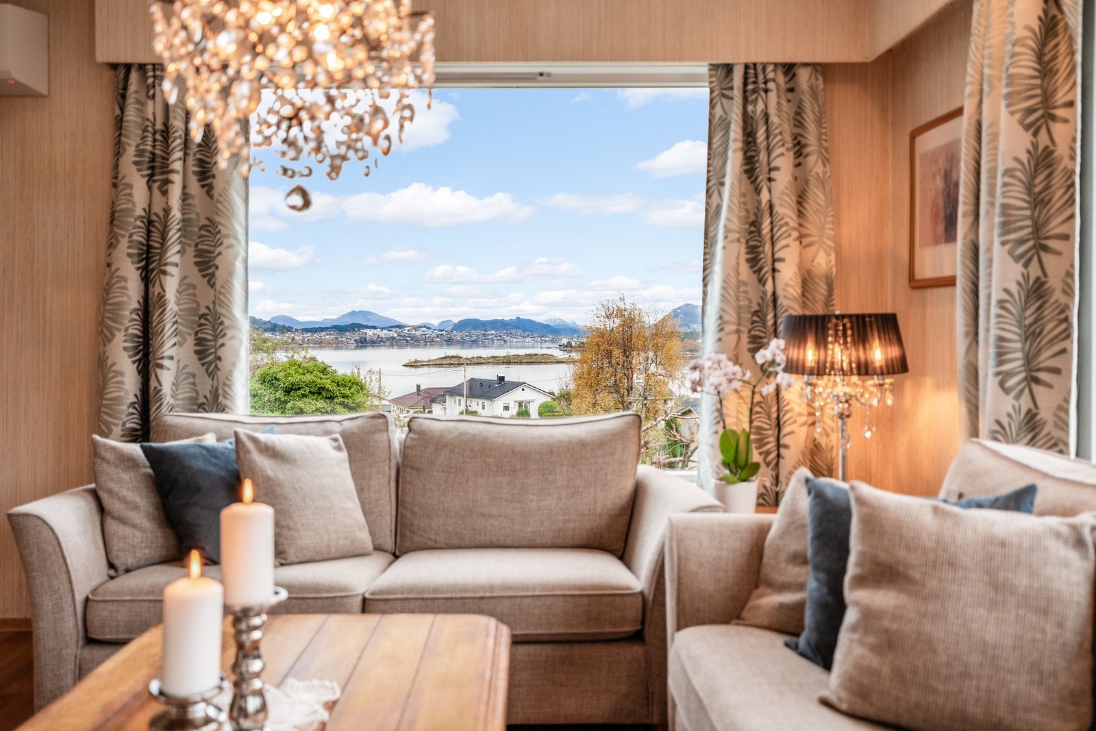 Her kan man nyte utsikt og godt selskap. Galleribilde