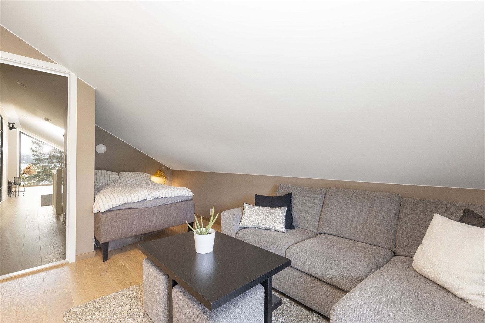 Soverom III i 3.etasje. Galleribilde