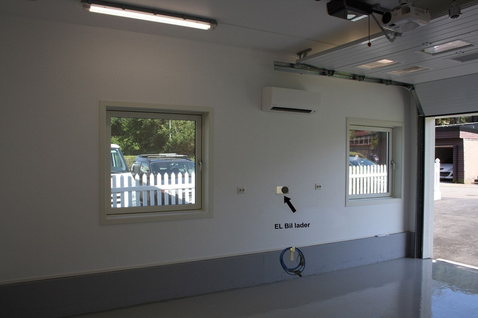 Opplegg for el bil lader. Varme/kjøling via installert varmepumpe Galleribilde