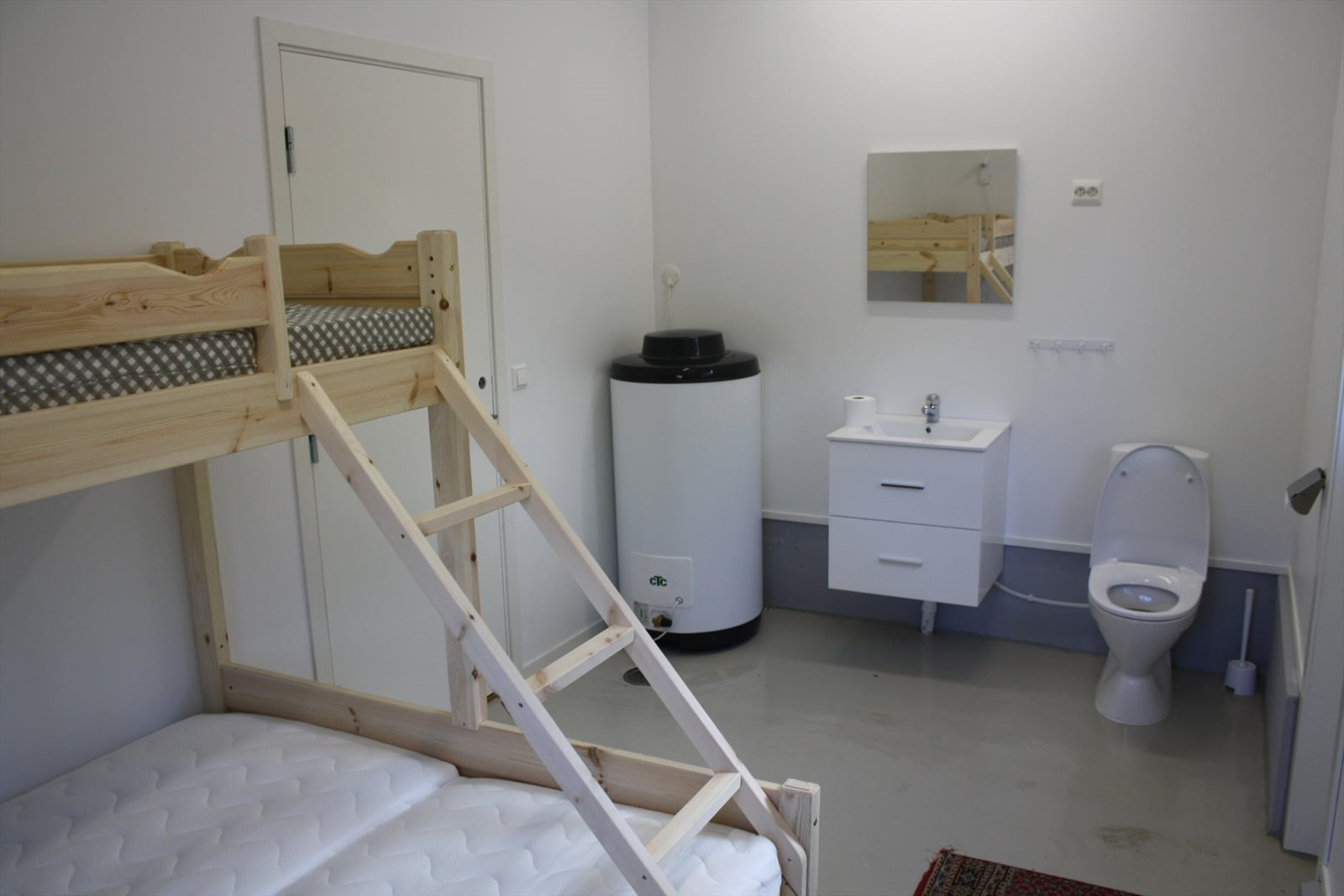 Dette rommet ble også etablert i forbindelse med utbyggingen og frigjør et ekstra innredet rom. Galleribilde