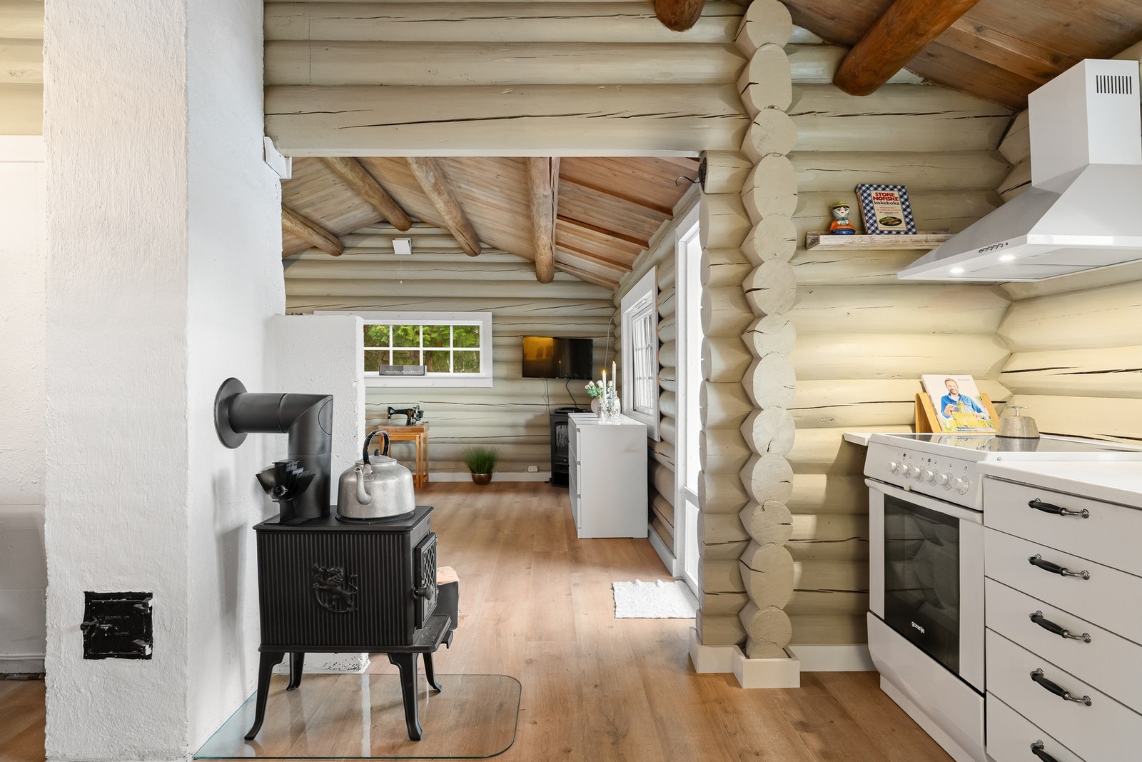 Den kan videre skiltes med en god takhøyde. Galleribilde