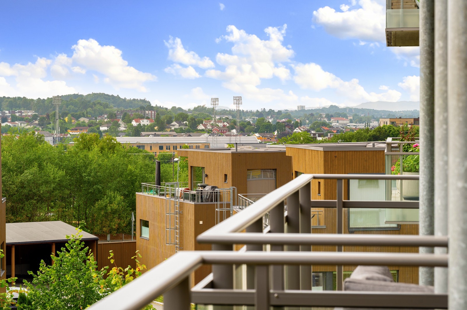 På balkongen har man gode sol- og utsiktsforhold. Galleribilde