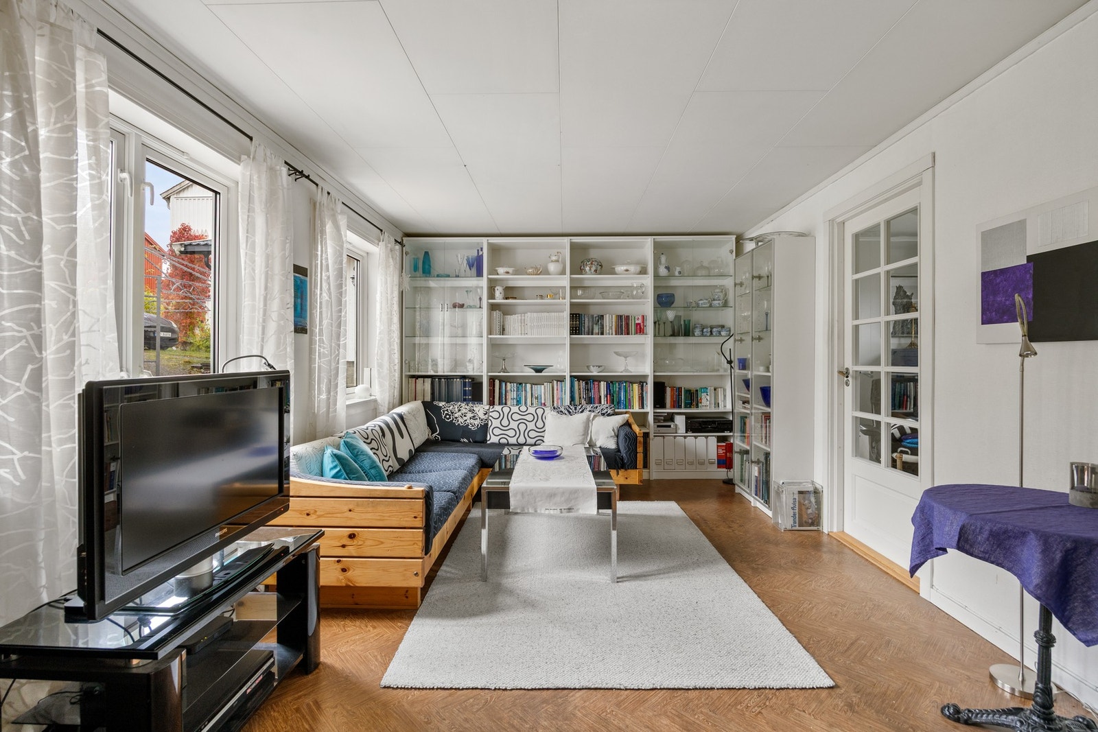 Det er god plass til sofagruppe Galleribilde