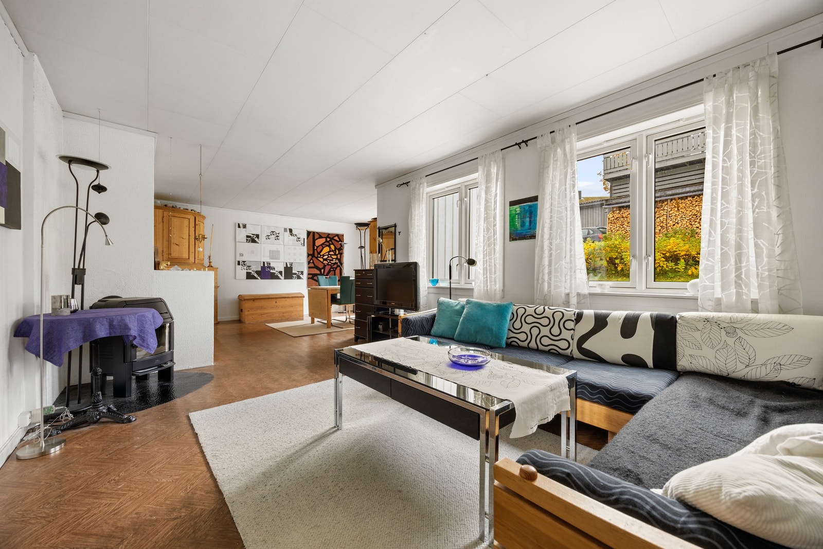 I 2010 ble det montert nytt elektrisk anlegg i hele huset, samt nytt sikringsskap Galleribilde