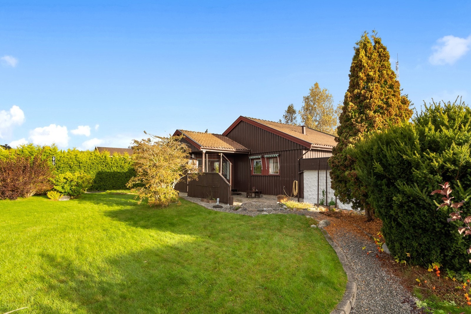 Eiertomt på 1 222,20 m² Galleribilde